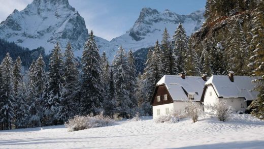 Dove comprare casa in montagna: guida alle migliori località sciistiche